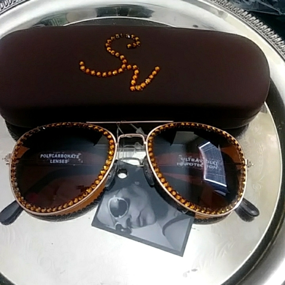 SimplyVita sunglasses